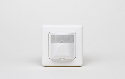 Flush-mounted Motion Sensors