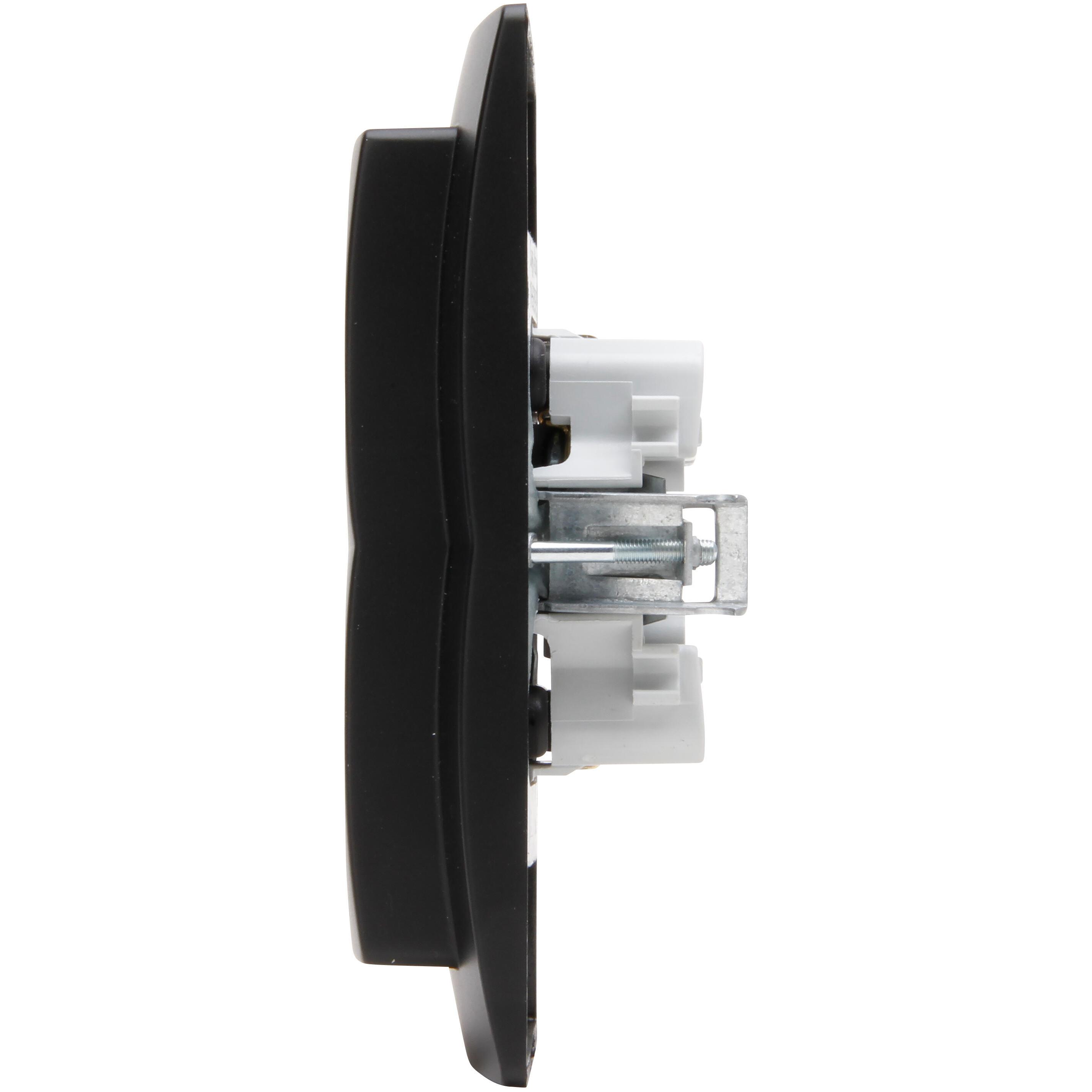 PARIS - earthed socket outlet 2-fold with shutter, colour: matt black - Image 6