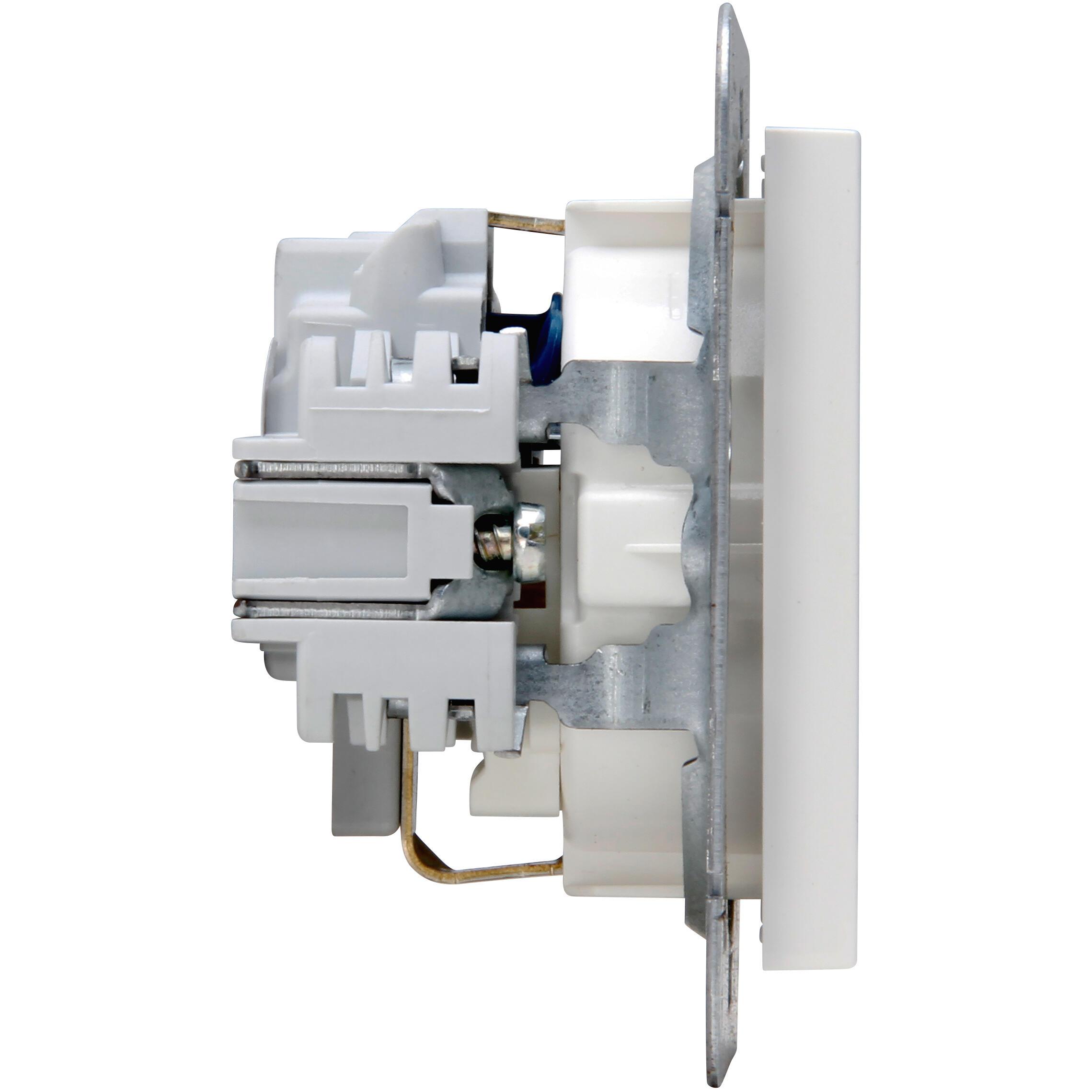 HK07 - Schutzkontakt-Steckdose ohne Krallen, Farbe: reinweiß – Bild 6