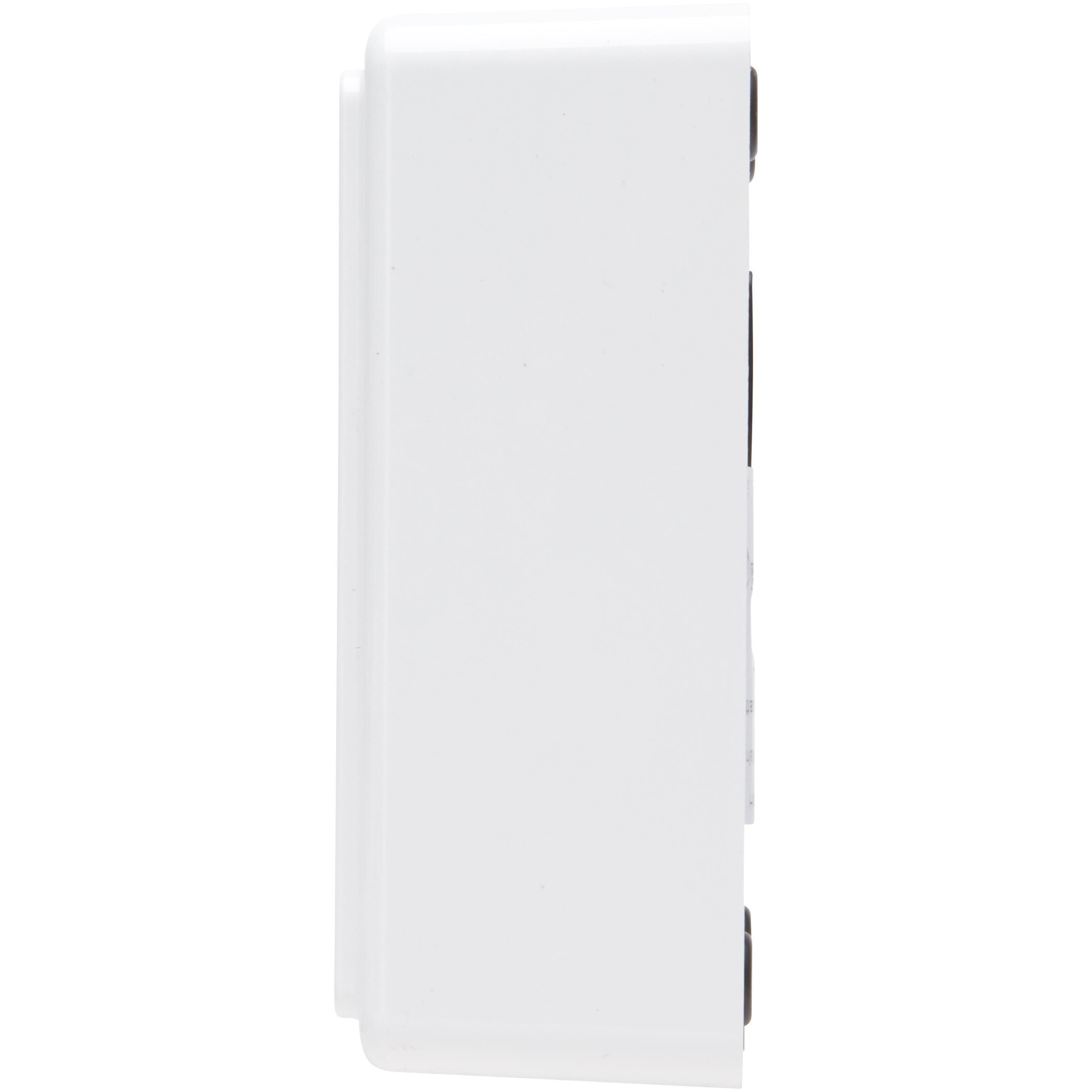 Surface-mounted STANDARD - Double earthed socket outlet with central earth contact, with shutter, color: arctic white - Image 5