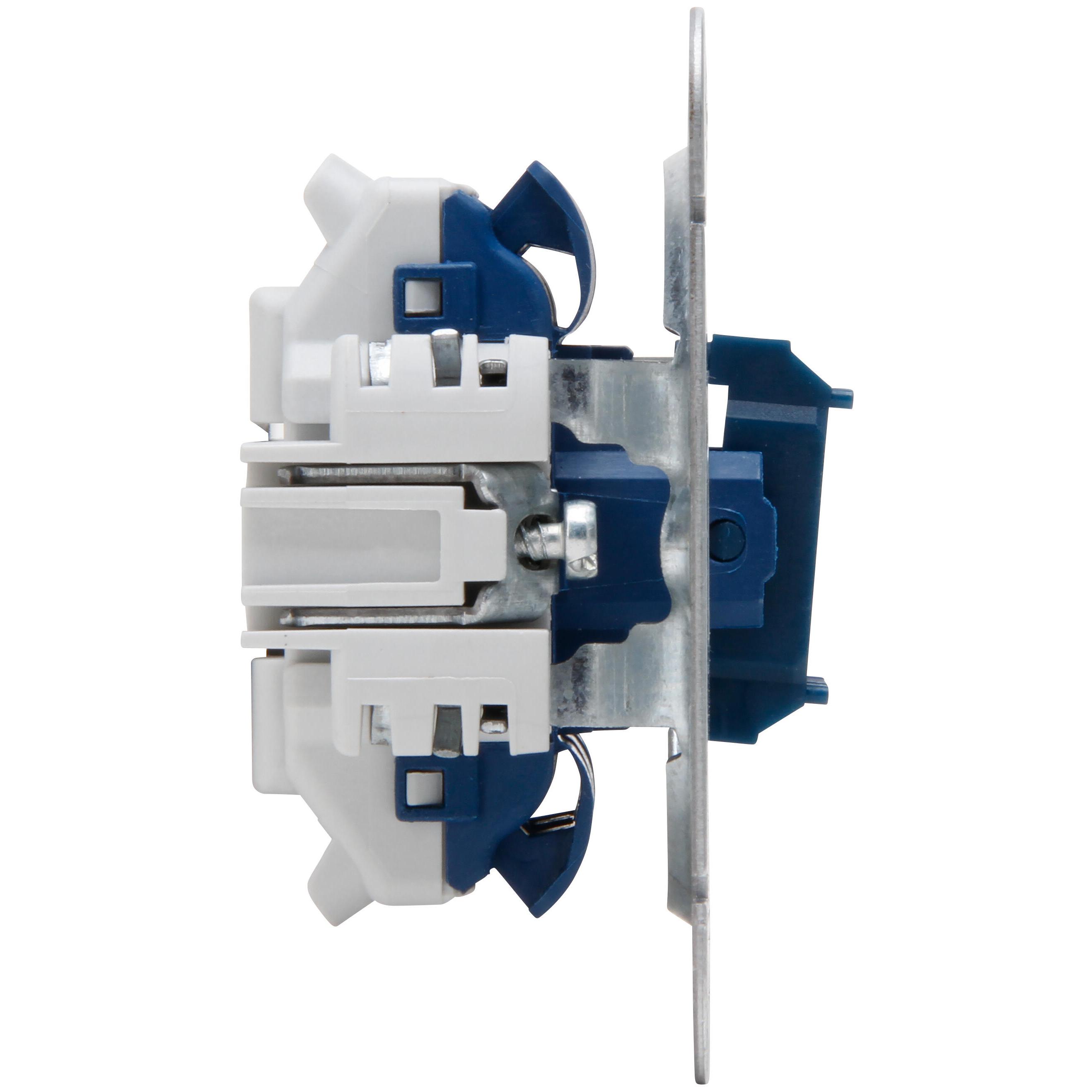 Flush mounted double change-over switch-socket - Image 7