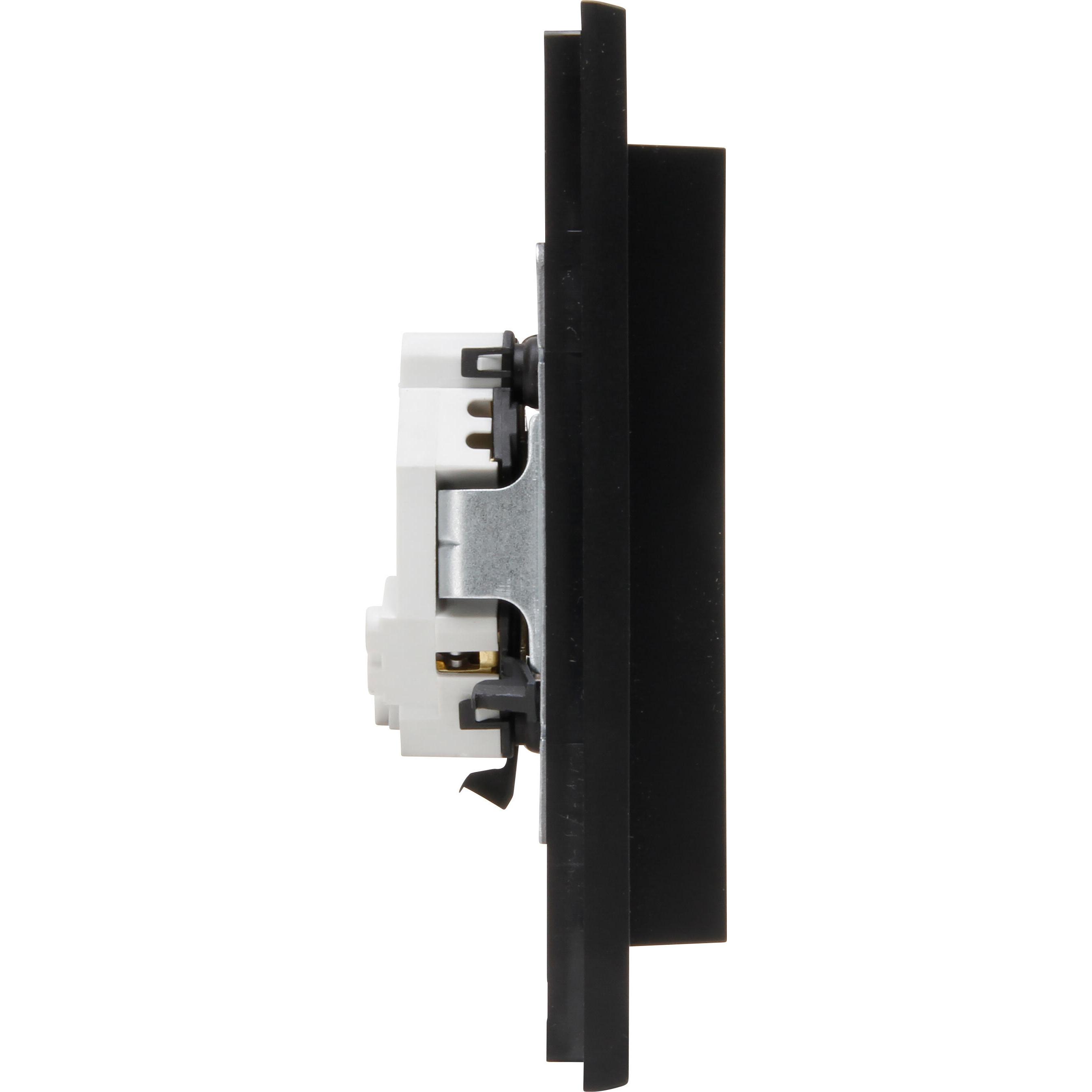 HK07 - double earthed socket outlet, colour: black matt - Image 7