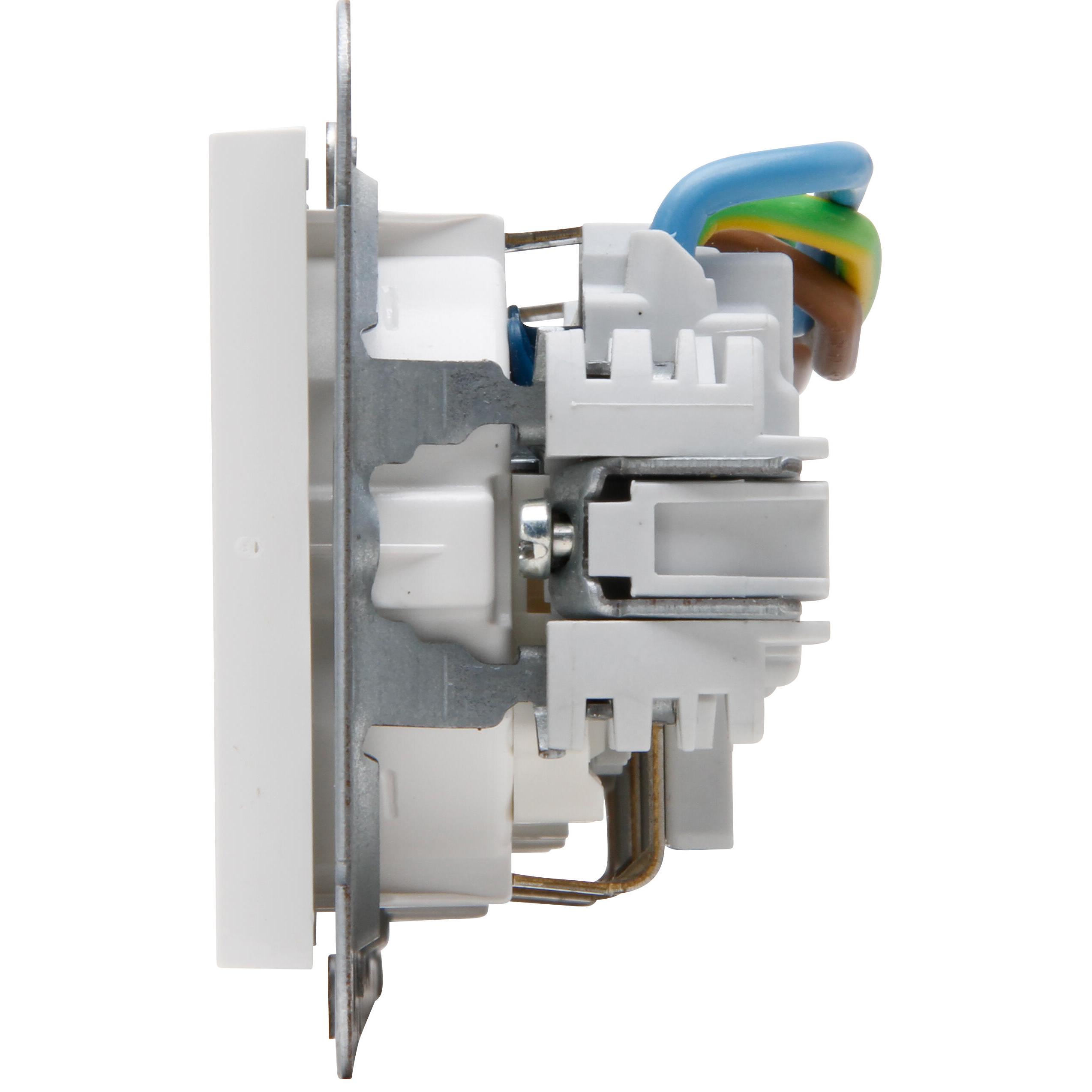 HK07 - KombiQuick, 3x wandcontactdoos 1V RA SH, helder wit - Afbeelding 6